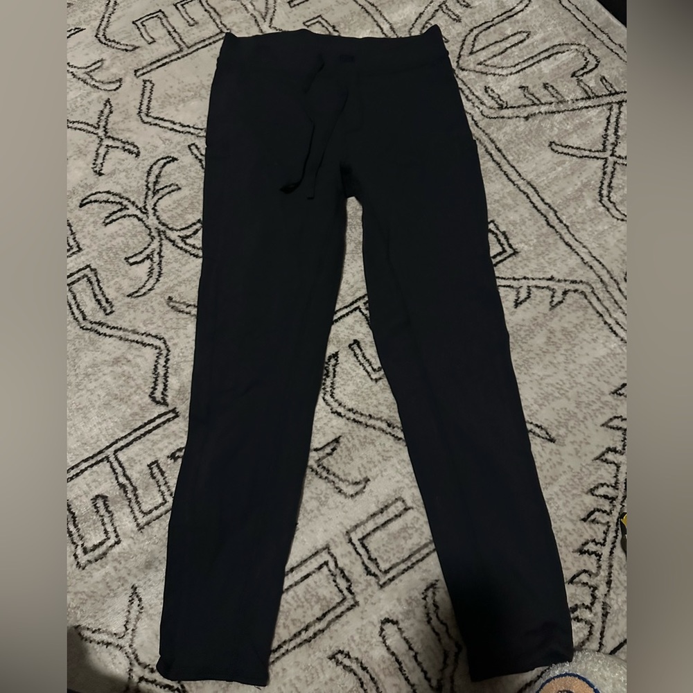 NWOT. ALO yoga 7/8 high waist black check point legging